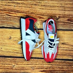 New Balance 327 “July 4th’s”
